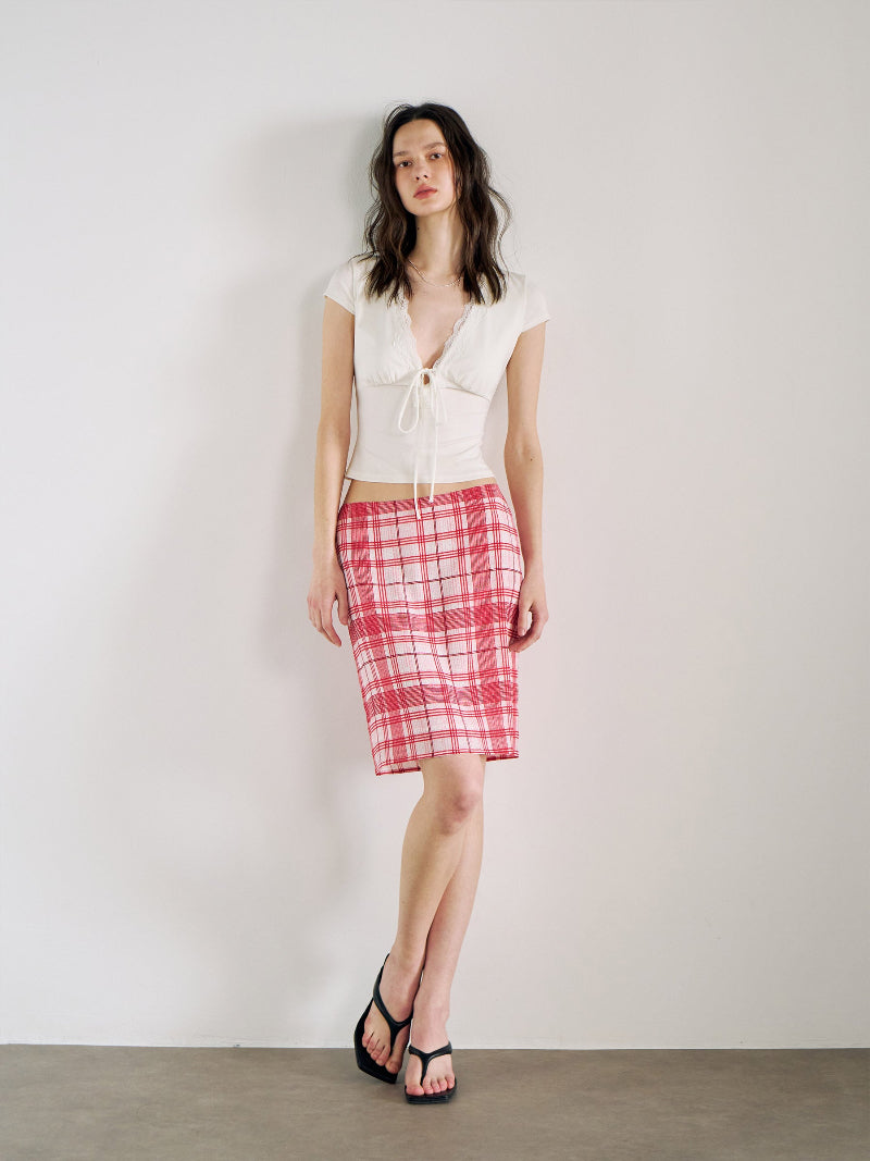 Jupe mi-longue en tartan rouge